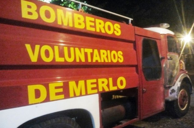 REPUDIAMOS EL ATAQUE A LOS BOMBEROS