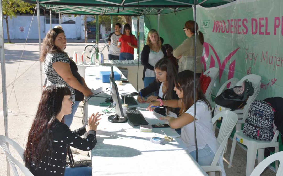 ENTREGA DE TARJETA DEL PLAN MÁS VIDA