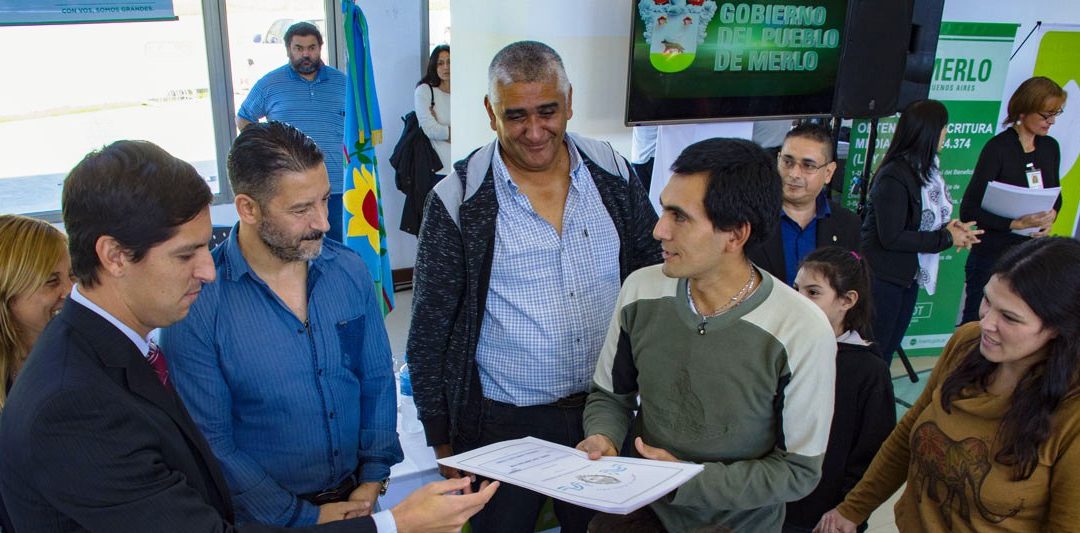 NUEVA ENTREGA DE ESCRITURAS