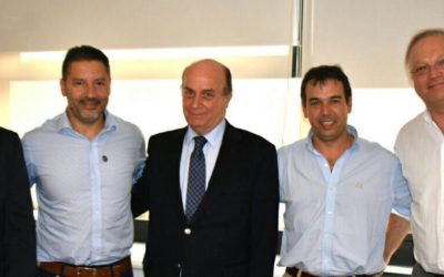 GUSTAVO MENÉNDEZ SE REUNIÓ CON AUTORIDADES DE AySA