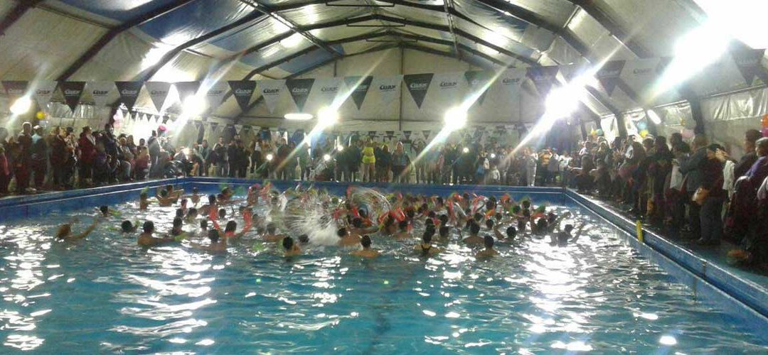 MUESTRA DE LA ESCUELA MUNICIPAL DE NATACION INFANTIL