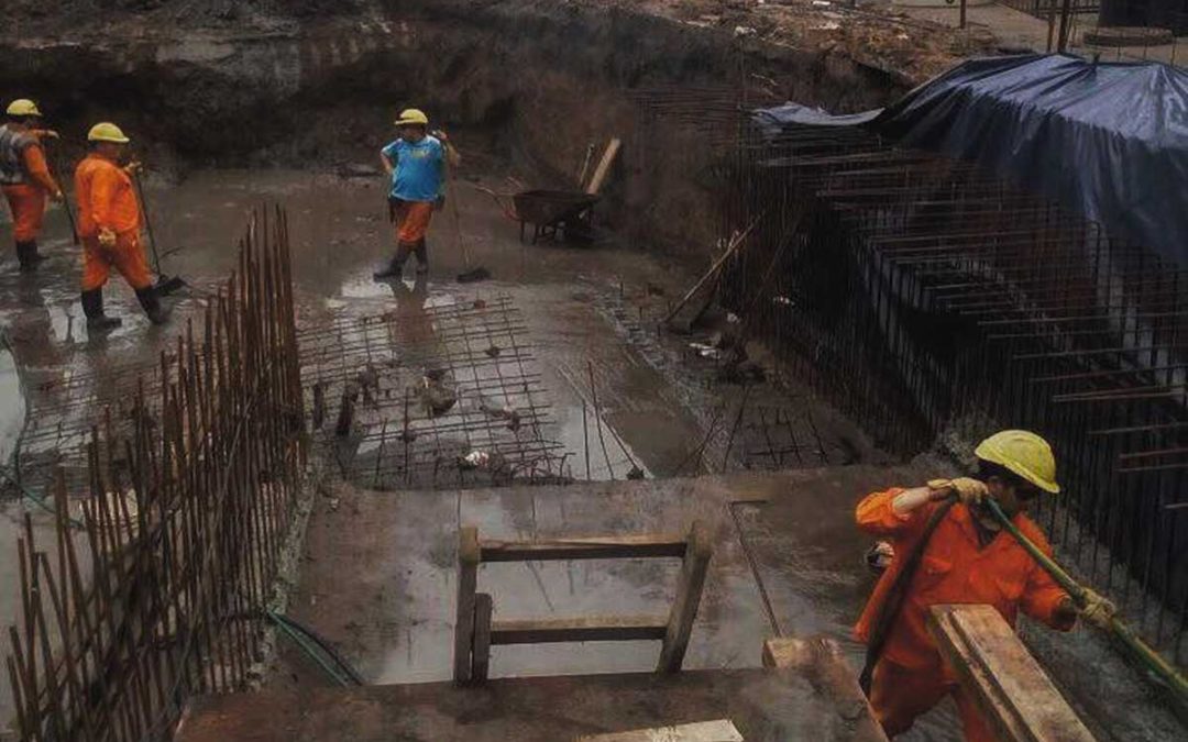 CONTINÚAN LAS OBRAS DE SANEAMIENTO DEL ARROYO TORRES