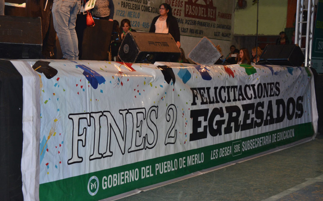 ENTREGA DE DIPLOMAS DEL PLAN FINES