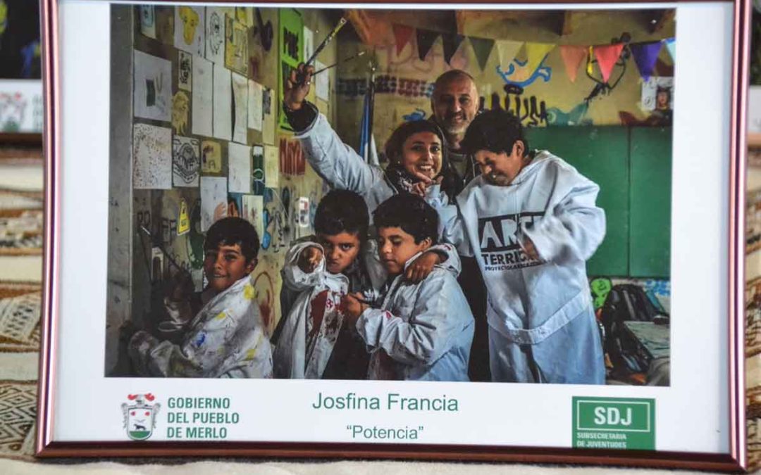 EXPOSICIÓN FOTOGRÁFICA “MIRADAS JÓVENES”