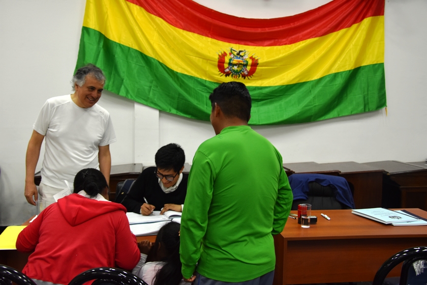 CONSULADO ITINERANTE EN EL HCD: ESTADO PLURINACIONAL DE BOLIVIA