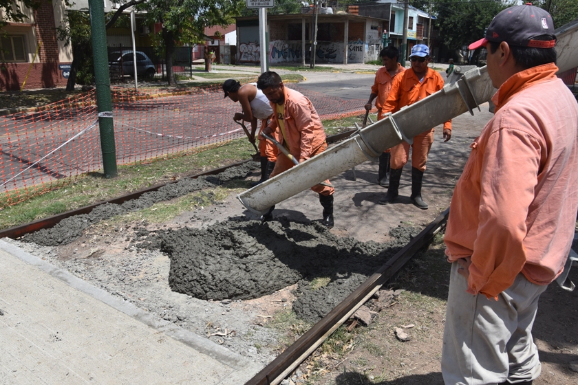 CONTINÚAN LOS TRABAJOS EN EL BOULEVARD ELVIRA SULLIVAN