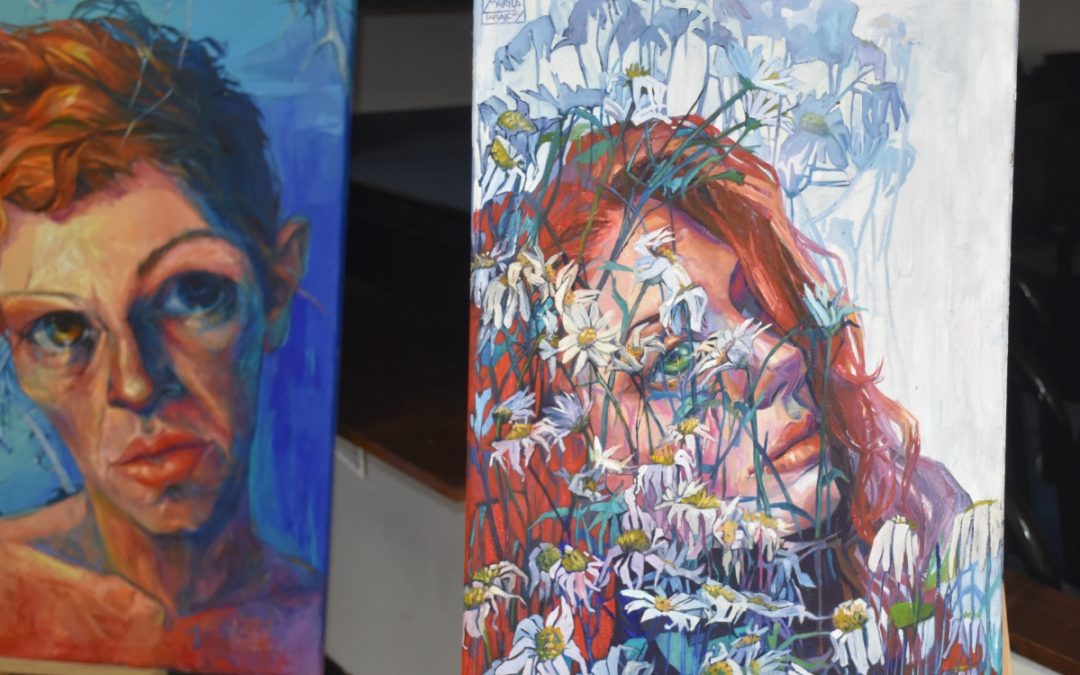 MUESTRA ARTÍSTICA DEDICADA A LA MUJER EN EL HCD