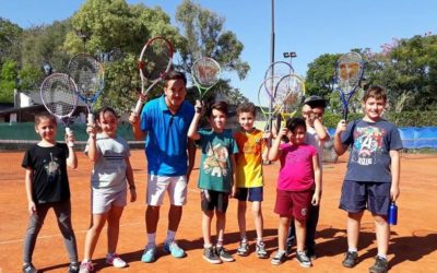 COMENZARON LAS CLASES DE LA ESCUELA DEPORTIVA DE TENIS