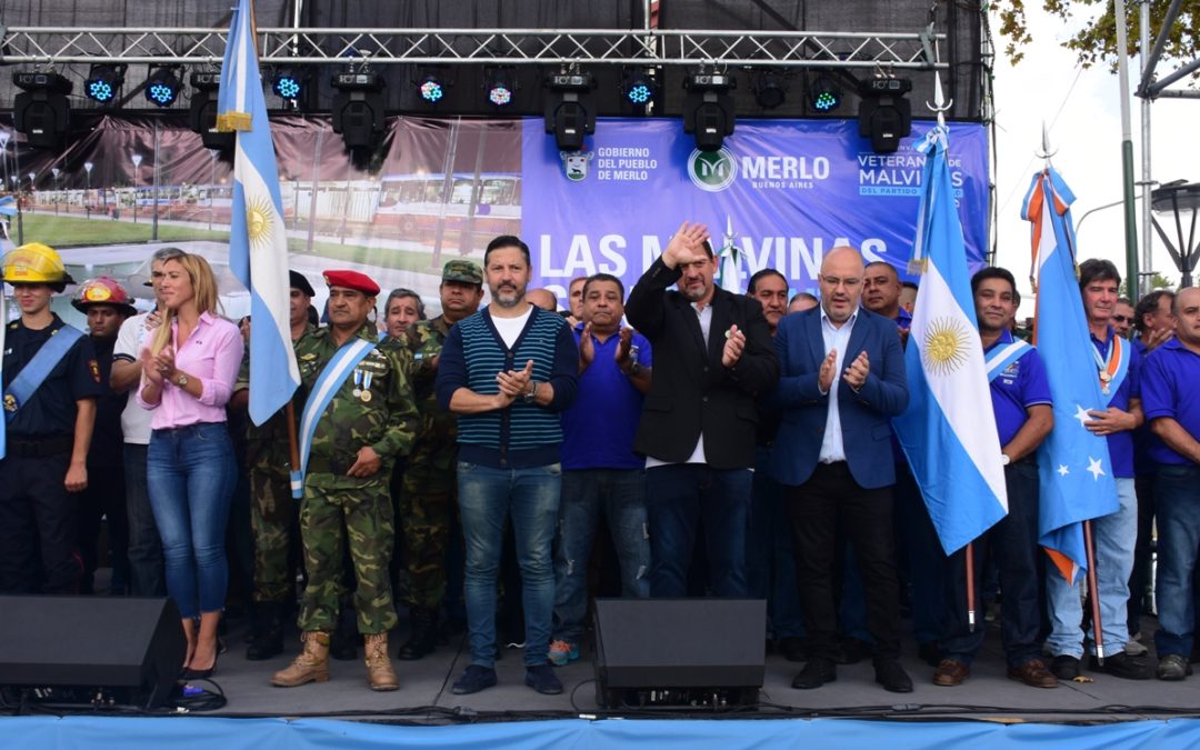 HOMENAJE A LOS HÉROES DE MALVINAS