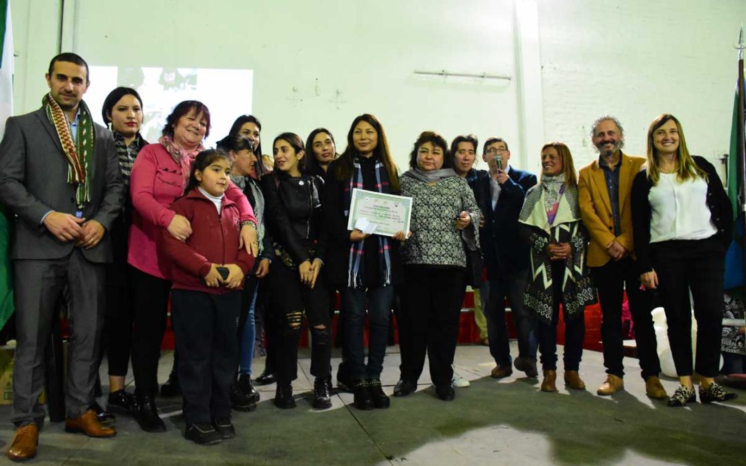 LA ESCUELA DE ARTES Y OFICIOS ENTREGÓ DIPLOMAS A EGRESADOS