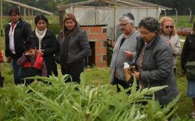 CAPACITACIÓN PARA MANZANERAS Y TRABAJADORAS VECINALES