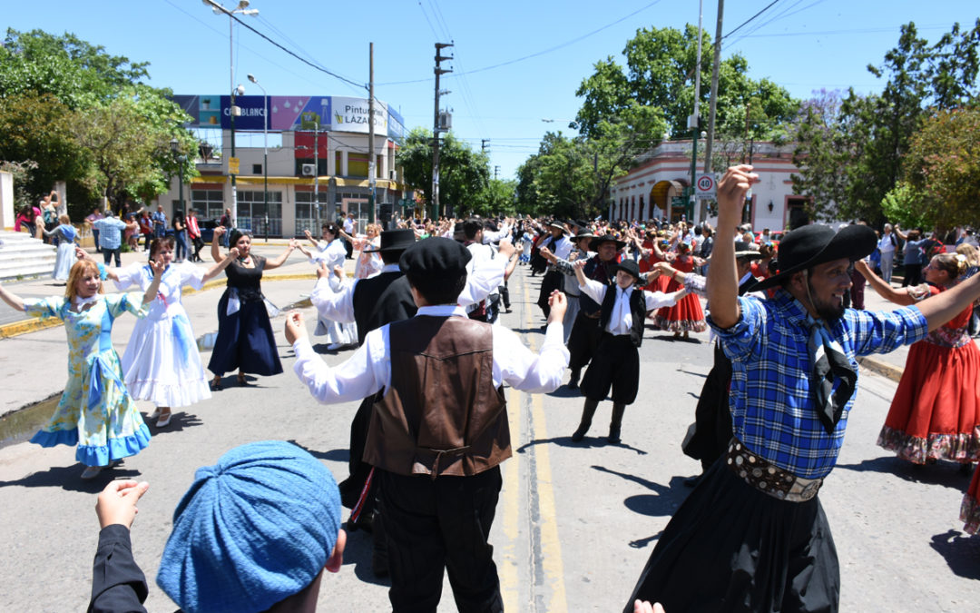 GRAN PERICÓN NACIONAL Y POPULAR EN MERLO