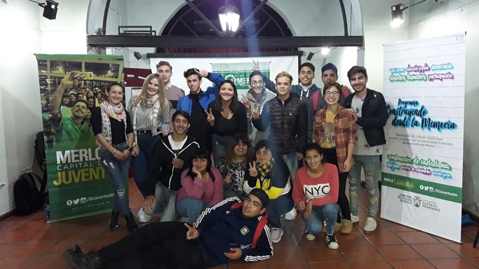 CAPACITACIÓN A JÓVENES PARLAMENTARIOS