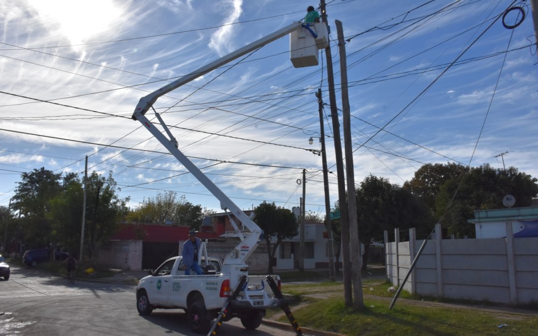 OPERATIVO ALUMBRADO PÚBLICO EN Bº RECONQUISTA