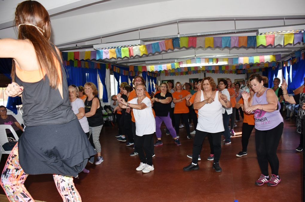 ACTIVIDAD FÍSICA PARA LA TERCERA EDAD