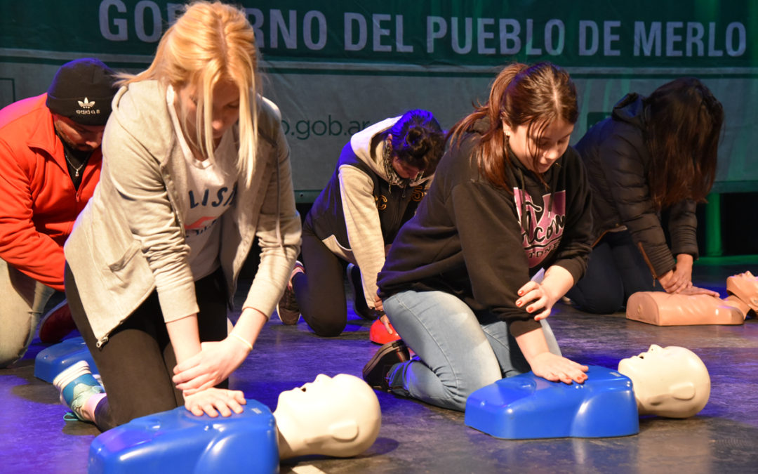 RCP BÁSICO Y PRIMEROS AUXILIOS