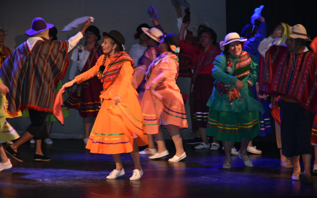 «ESENCIA ARGENTINA» DESLUMBRÓ EN EL TEATRO