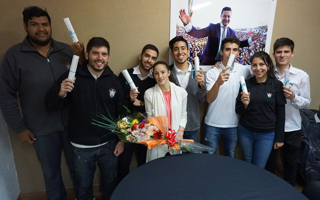 ATENCIÓN INCLUSIVA: CAPACITACIÓN EN LENGUA DE SEÑAS