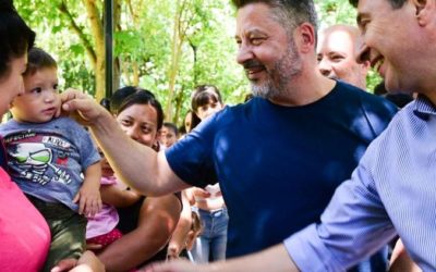 EL MINISTRO ARROYO SUPERVISÓ LA ENTREGA DE LA TARJETA ALIMENTAR