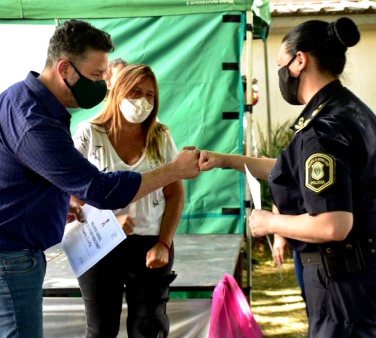 HOMENAJE A TRABAJADORAS MERLENSES