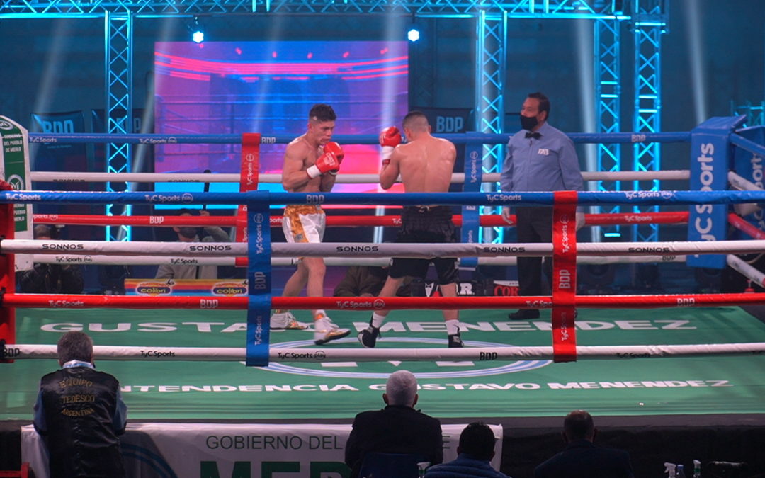 JORNADA DE BOXEO EN EL CLUB FERRO DE MERLO