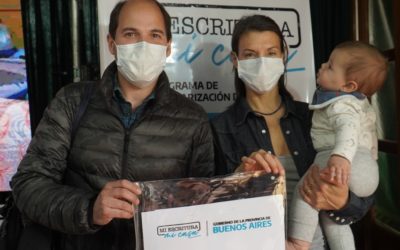 ENTREGA DE ESCRITURAS CON LA PRESENCIA DE DANIEL GOLLAN