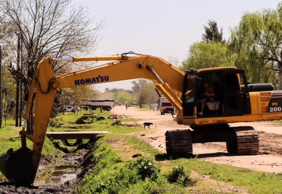LIMPIEZA DEL ARROYO EL TRÉBOL EN PONTEVEDRA