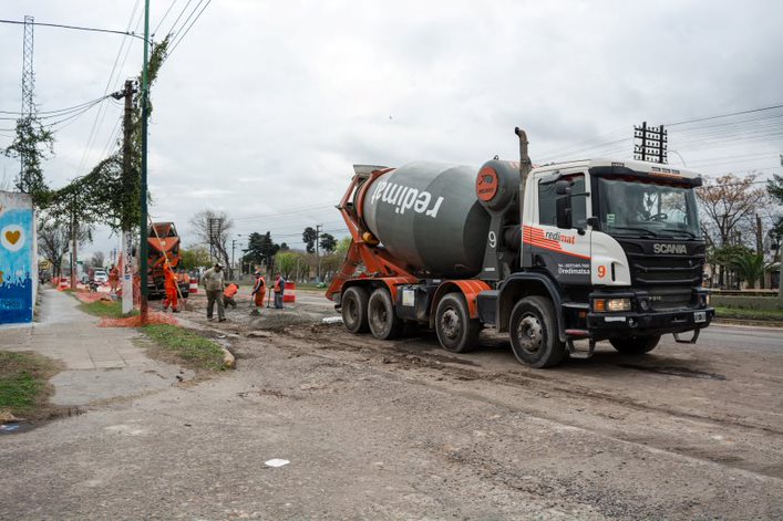 PROGRESAMOS CON LA OBRA DE REPAVIMENTACIÓN DE AV. RIVADAVIA