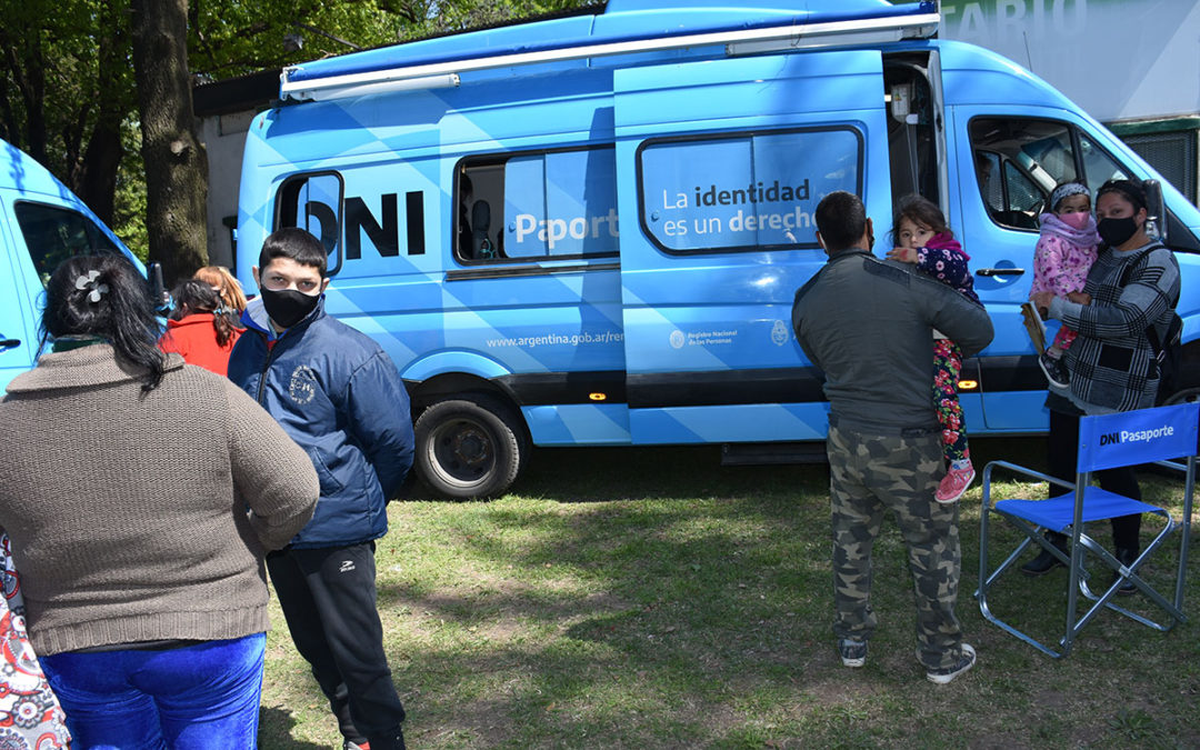 OPERATIVOS DE DNI EN FERRARI