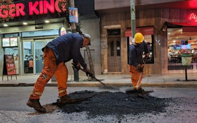 TAREAS DE REPARACIÓN DE PAVIMENTO EN MERLO CENTRO