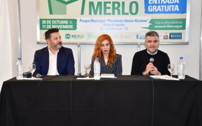 NACHA GUEVARA Y JUAN ZABALETA EN LA FERIA DEL LIBRO