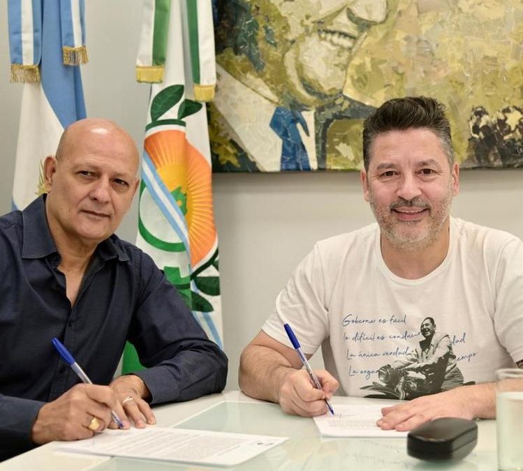 MENÉNDEZ ANUNCIÓ UN AUMENTO PARA LOS TRABAJADORES MUNICIPALES