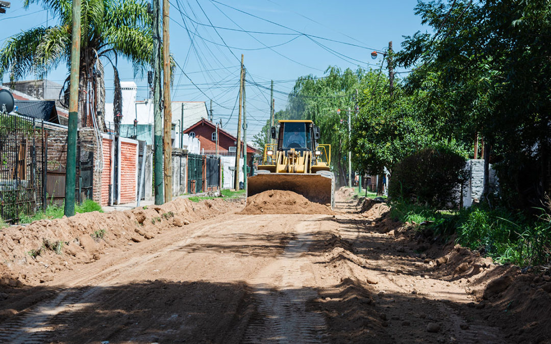 MÁS OBRAS DE PAVIMENTO INTERTRABADO EN MERLO NORTE