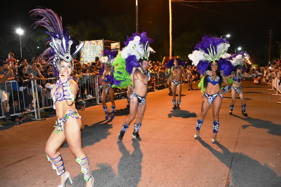 MERLO SE PREPARA PARA CARNAVALES