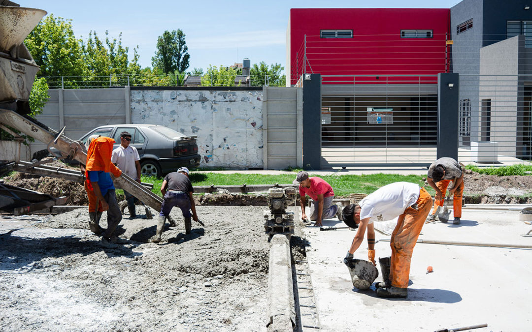 NUEVOS PAVIMENTOS EN MERLO CENTRO