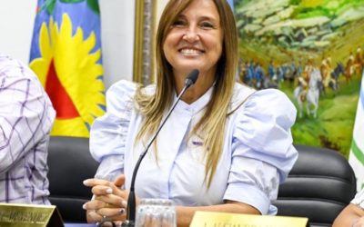 KARINA MENÉNDEZ ENCABEZÓ LA APERTURA DE SESIONES DEL HCD