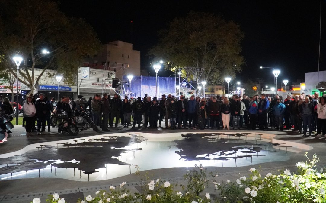 VIGILIA EN HOMENAJE A LOS HÉROES DE MALVINAS
