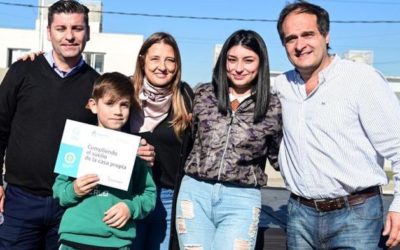 NUEVA ENTREGA DE VIVIENDAS