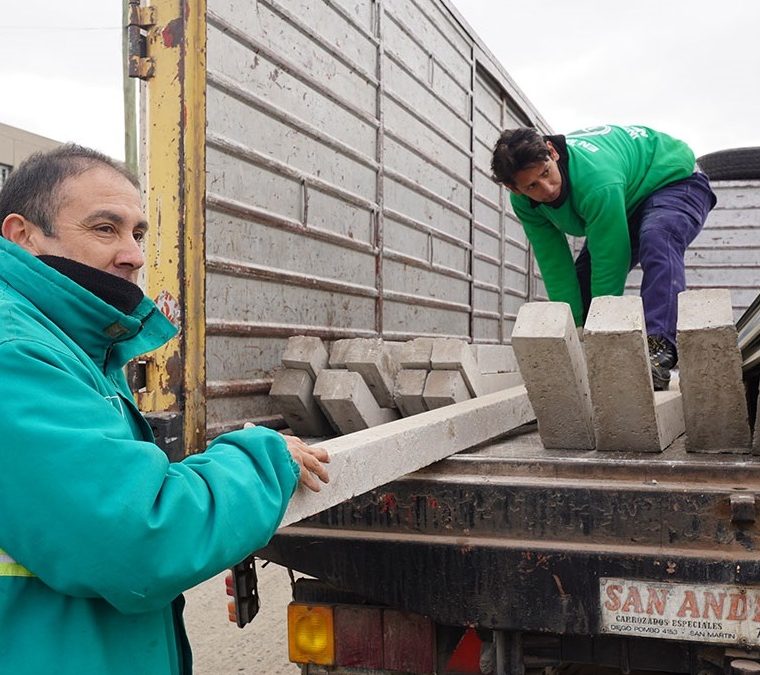 ENTREGA DE PREDIO Y MATERIALES PARA EL CLUB SAN ANTONIO