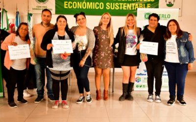 ENTREGA DE DIPLOMAS DEL PROGRAMA MUNICIPAL “ALIMENTARTE”