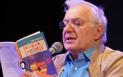 LUIS PESCETTI PRESENTÓ SU LIBRO EN MERLO