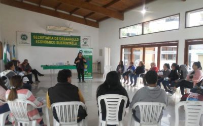 TALLER DE CAPACITACIÓN PARA TRABAJADORAS BARRIALES