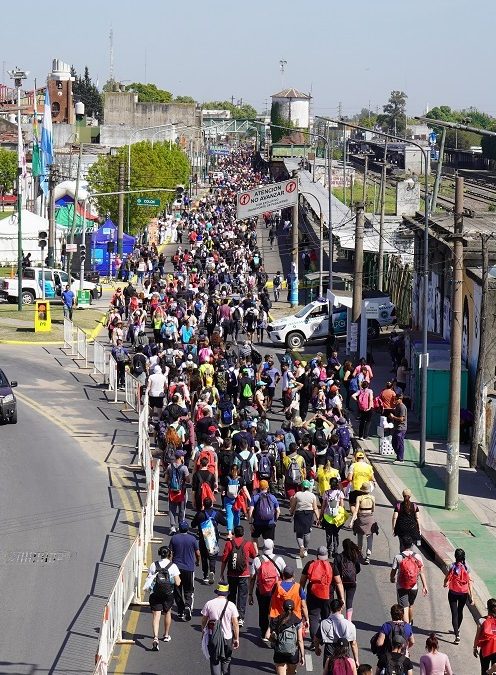 MERLO ASISTIÓ A MILES DE PEREGRINOS