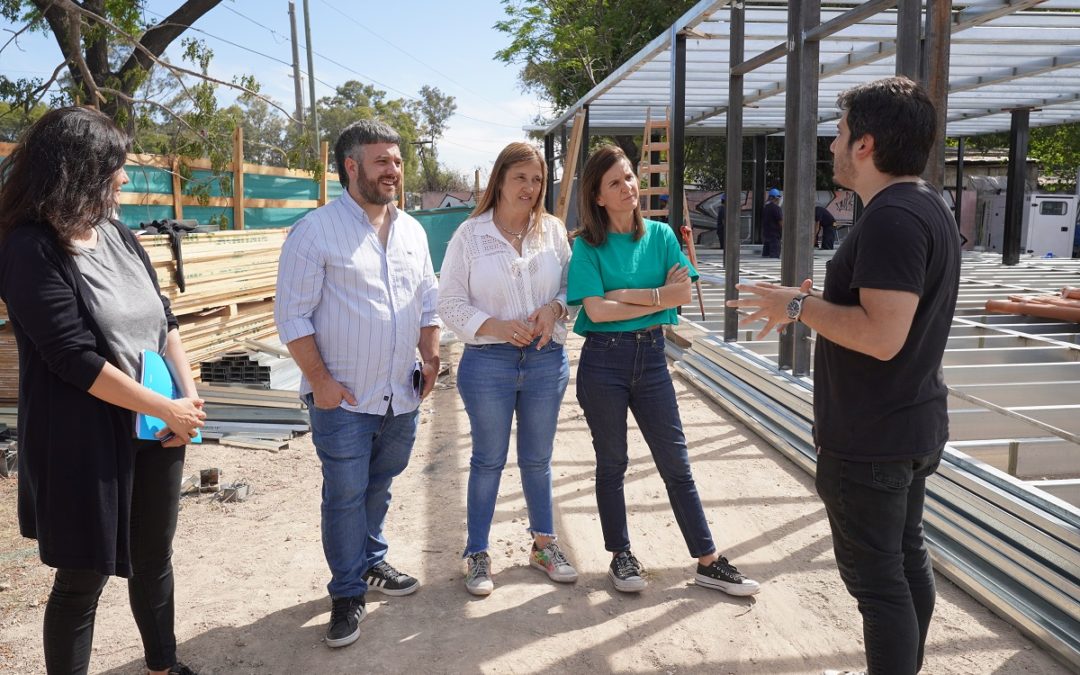 KARINA MENÉNDEZ RECORRIÓ ANSES MERLO