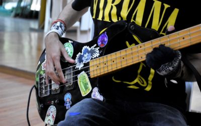 TALLER GRATUITO DE GUITARRA PARA JÓVENES DE MERLO