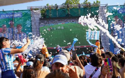 UNA MULTITUD DISFRUTÓ EL PASE A LA FINAL EN EL PUNTO DE ALIENTO