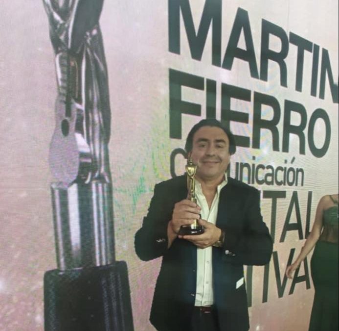 MERLO FUE DISTINGUIDO EN LOS MARTÍN FIERRO DIGITALES