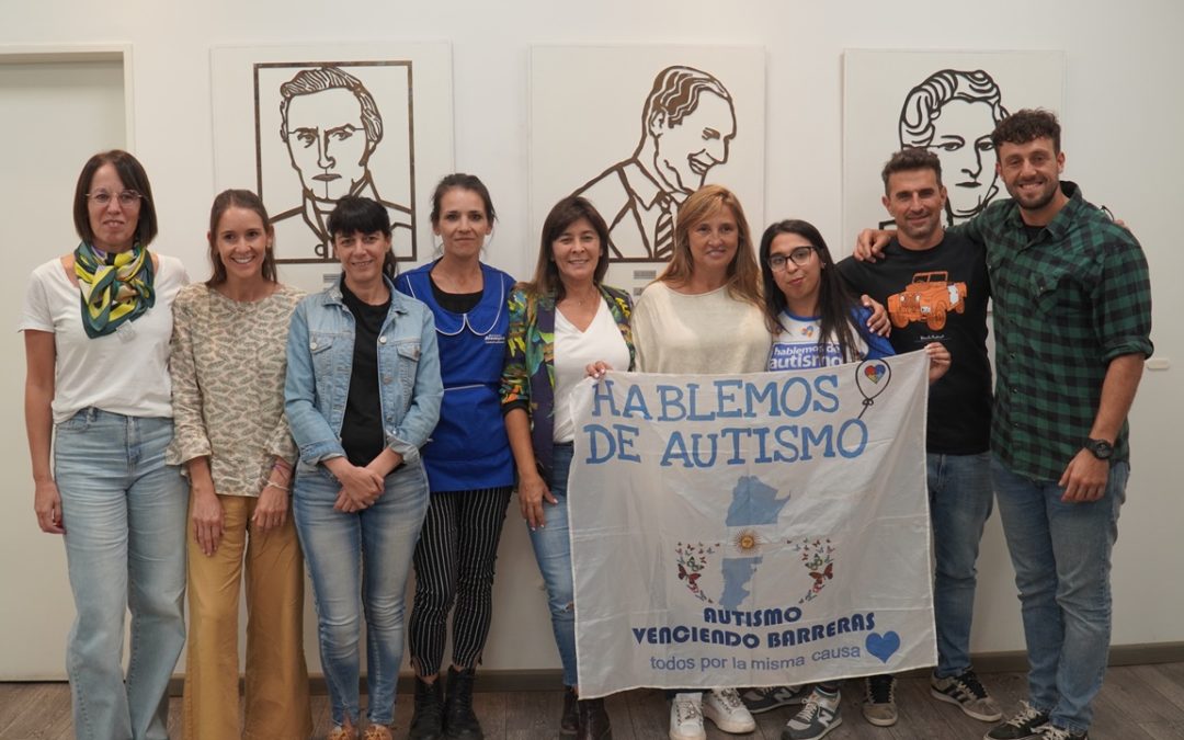 CONCIENTIZACIÓN SOBRE AUTISMO EN MERLO