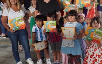 NUEVA ENTREGA DE LIBROS PARA ESCUELAS PRIMARIAS DE MERLO