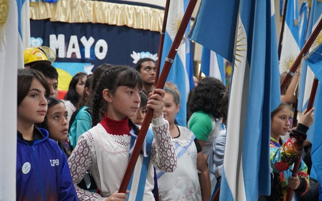 CELEBRAMOS EL 213° ANIVERSARIO DE LA REVOLUCIÓN DE MAYO